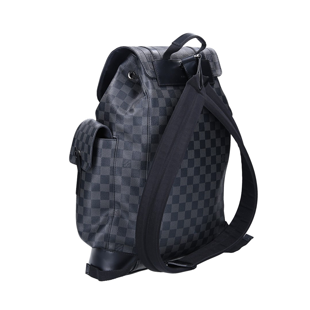 LOUIS VUITTON CHRISTOPHER MM RUCKSACK FROM DAMIER GRAPHITE CANVAS (N41379)