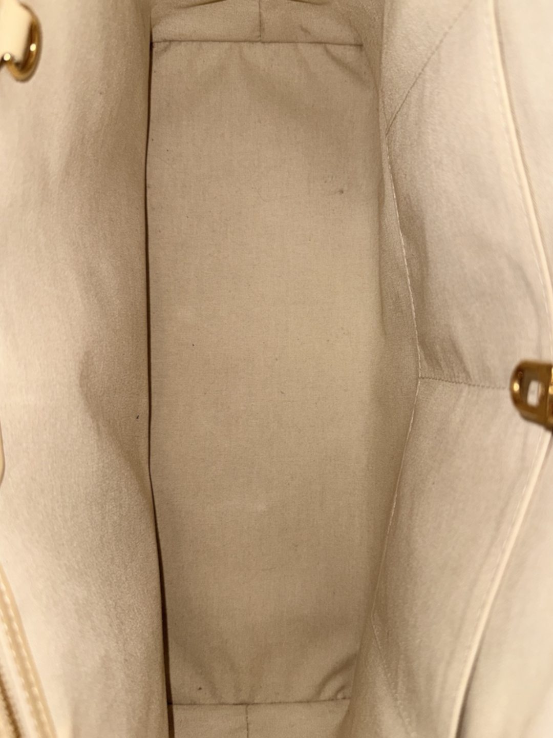 LOUIS VUITTON WILSHIRE MM SCHULTERTASCHE AUS MONOGRAM VERNIS LEDER