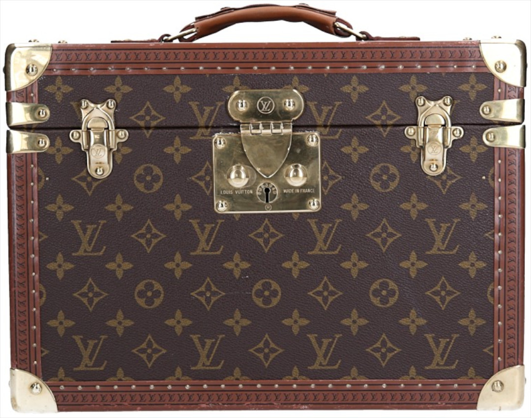 LOUIS VUITTON BOÎTE PHARMACIE VANITY-CASE AUS MONOGRAM CANVAS IN VUITTONITE (M21826)