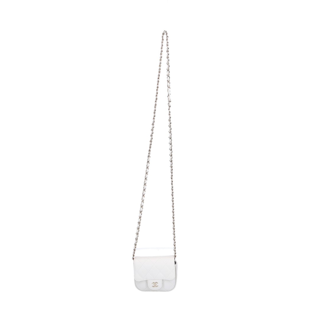 46814-Chanel-Umh-ngetasche_2D_0012080iNmuY5sLVG CHANEL KARTENETUI UMHÄNGETASCHE 'TIMELESS' AUS GENARBTEM KALBSLEDER IN CREME-WEISS MIT LGHW (AP2475)