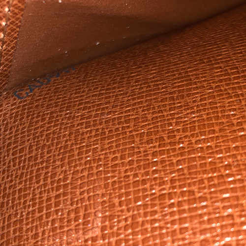 X30105-Louis-Vuitton-Agenda-Epi-Leder_2D_0007 LOUIS VUITTON AGENDA FONCTIONNEL PM AUS EPI LEDER IN KENYAN FAWNLOUIS VUITTON AGENDA FONCTIONNEL PM AUS EPI LEDER IN KENYAN FAWN