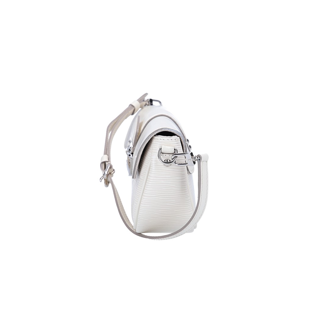 47779-Louis-Vuitton-Handtasche-Epi_2D_0003 LOUIS VUITTON POCHETTE MONTAIGNE CLUTCH AUS EPI LEDER IN IVOIRE (M5929J)