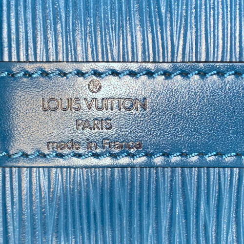 LOUIS VUITTON NOÉ PETIT MODEL SCHULTERTASCHE AUS EPI LEDER IN TOLEDO BLAU (M44105)